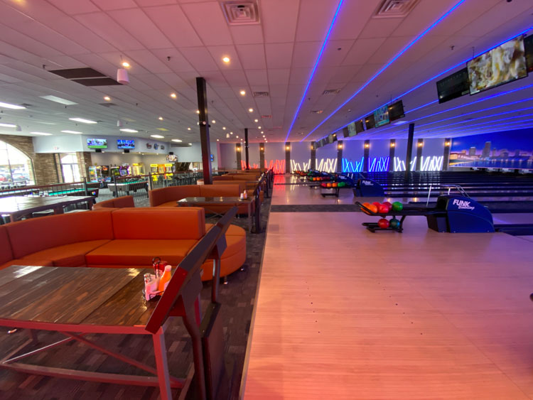 Funk Bowling Alley Installation String Pinsetters Bartlett Illinois 3, Funk Bowling