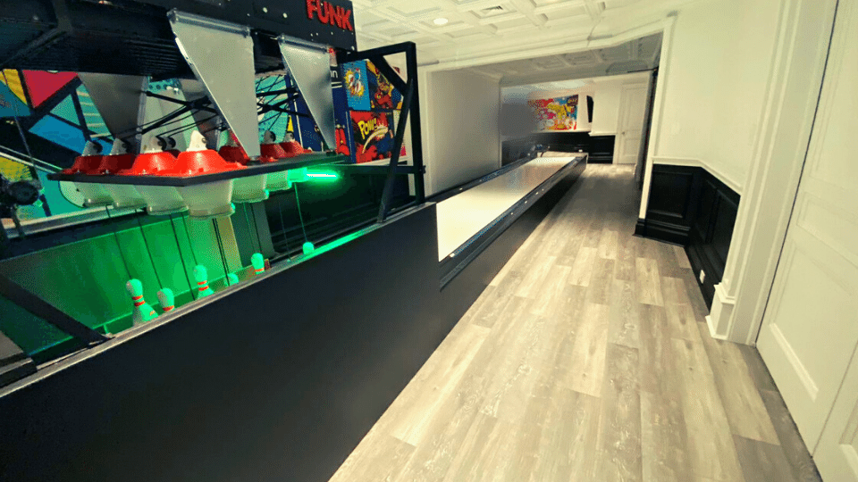 basement bowling alley-4