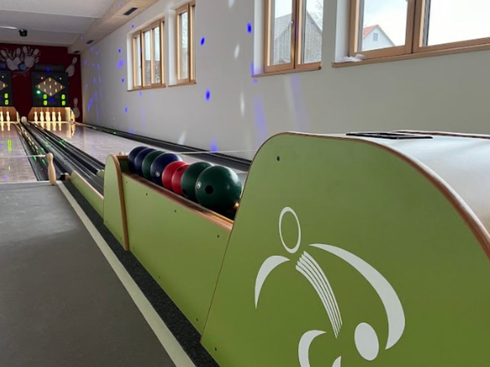 Oberschonegg Ninepin Bowling Installation Funk Bowling 2, Funk Nordamerika