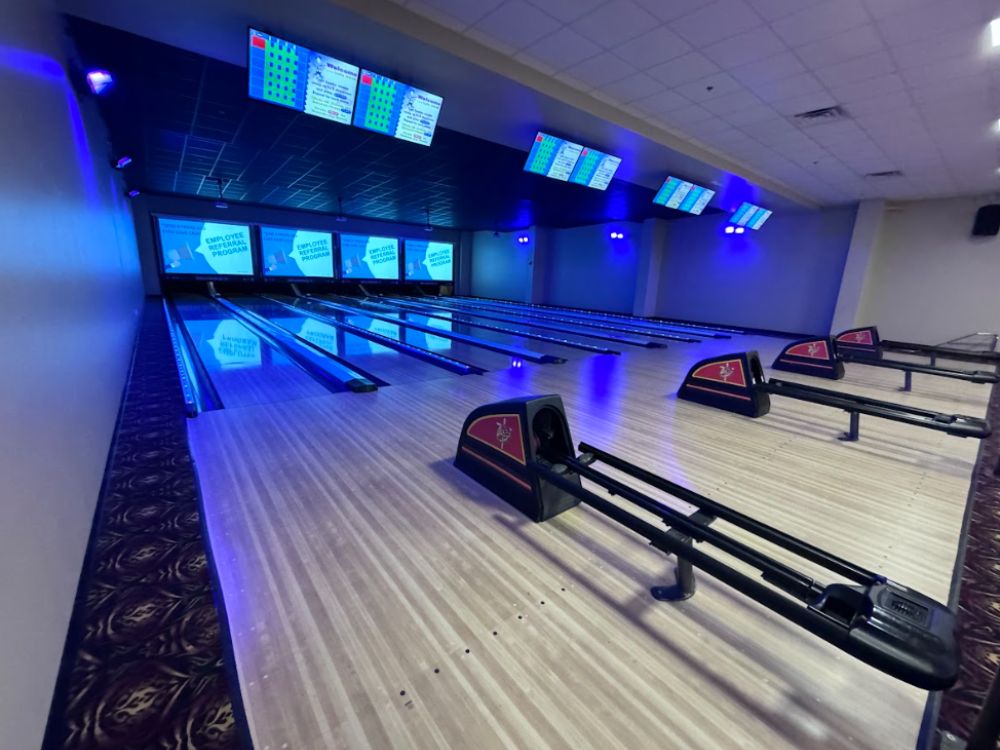 Signet Center Full Length Bowling Installation In Chesapeake Virginia Funk Bowling 2, Funk Nordamerika
