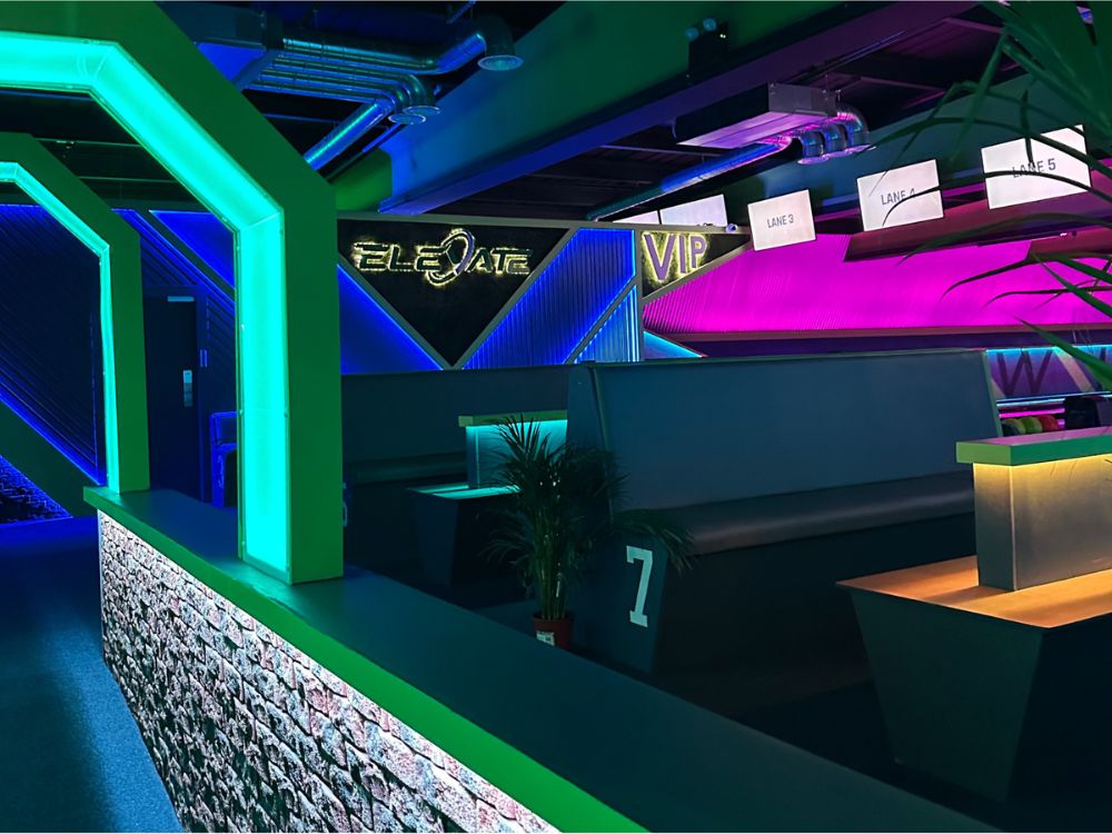 Athlone Ireland Full Length Bowling Lane Installation Funk Bowling 6, Funk Nordamerika