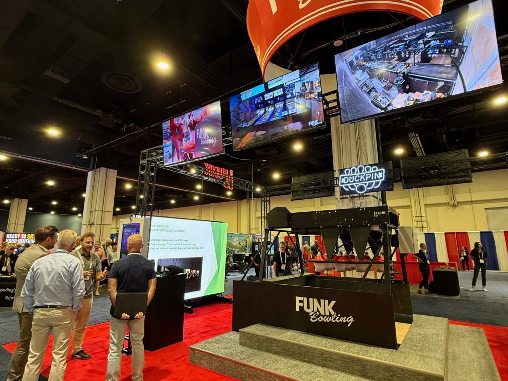 Funk Bowl Expo 2025 2 2, Funk Bowling