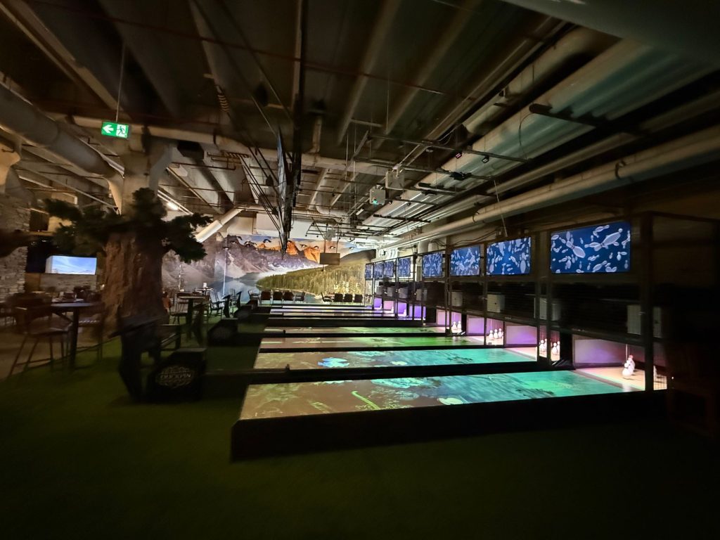 The Club House Funk Nexus Installation 8 1, Funk Bowling