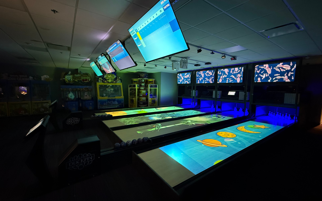T-Shotz in Kansas City fügt Duckpin Bowling mit immersiver Projektion auf der Bahn hinzu