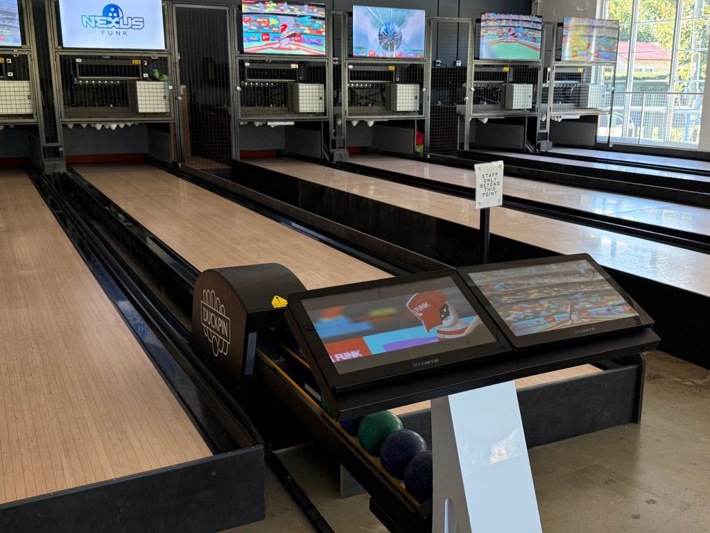 bowling-alley-equipment-manufacturer