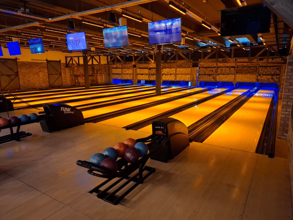 3, Funk Bowling