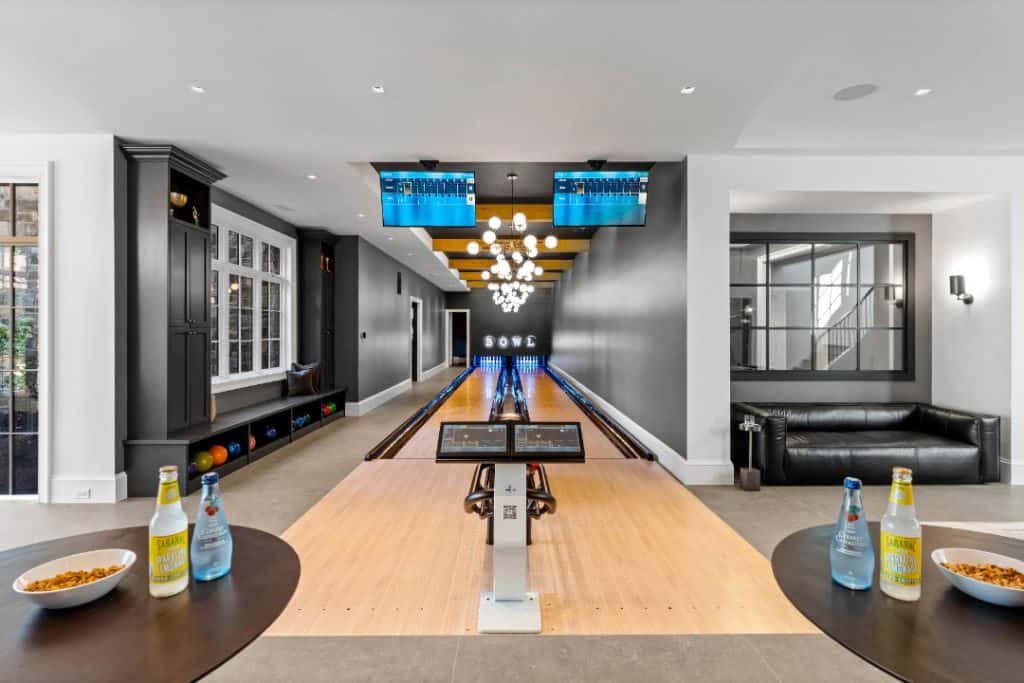 Home Bowling Lane, Funk Bowling